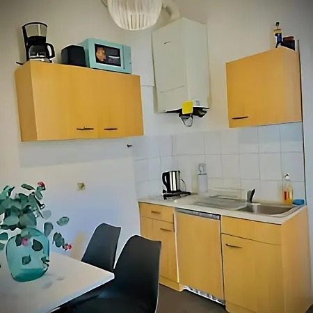 Beautiful & Stylish 1Br Apartment 10 Min To Westbahnhof Vienna Exterior photo