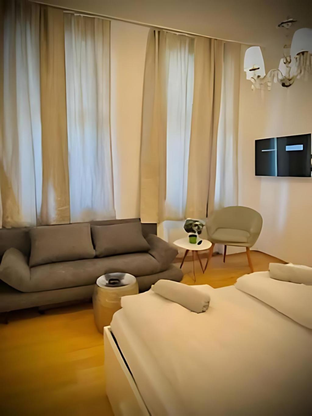 Beautiful & Stylish 1br 10 Min To Westbahnhof * Viena